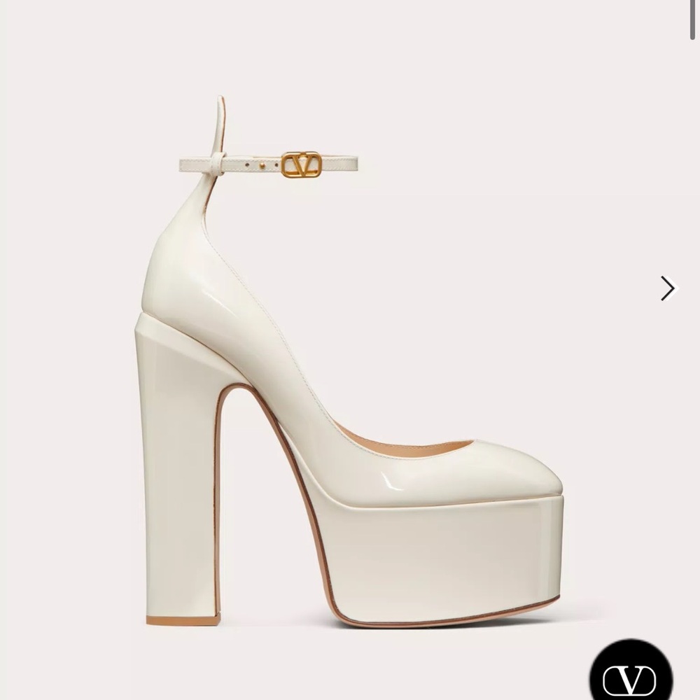 VALENTINO GARAVANI TAN-GO PLATFORM PUMP IN PATENT LEATHER 155 MM